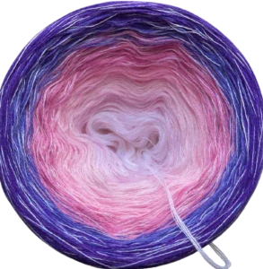 Naturelky 329 1300m, lesklá nitka bílá opalizující