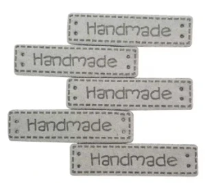 Štítek Hand made světle šedá kůže 002